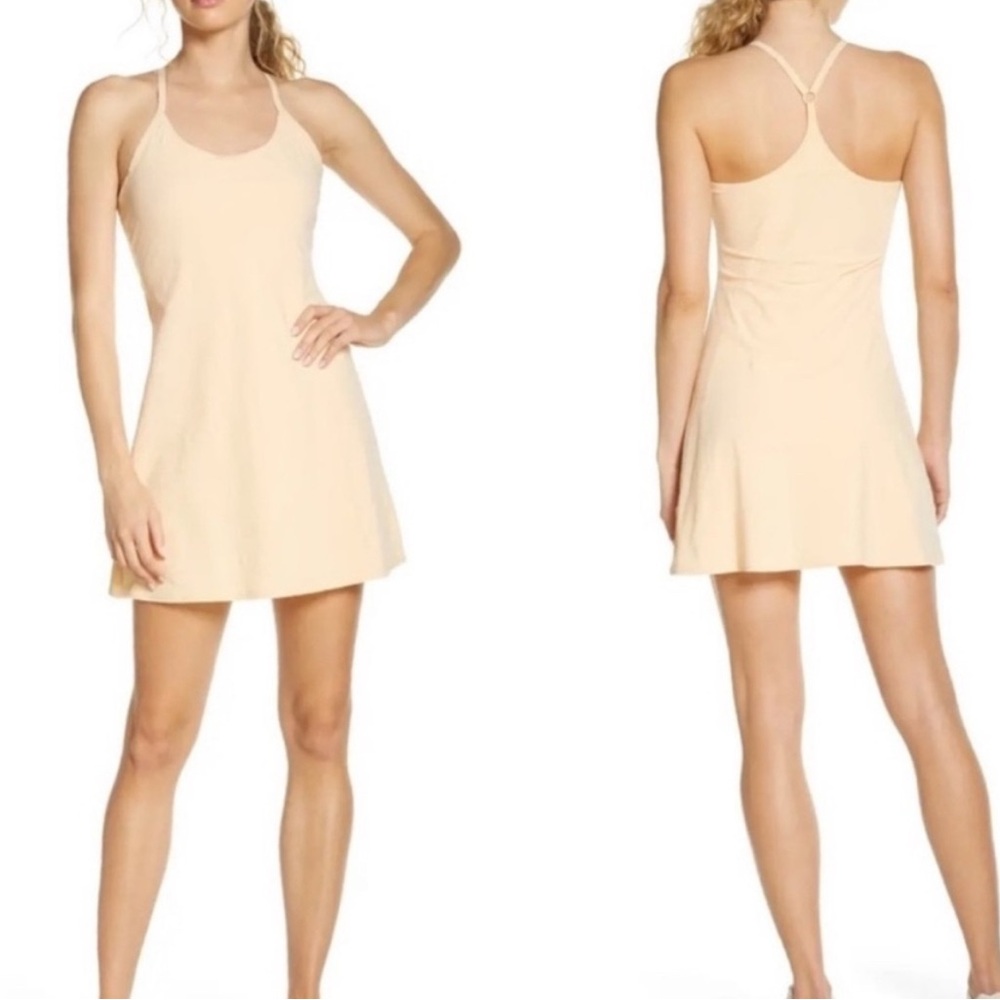 Outdoor Voices Toscana Exercise Dress in Light Yellow